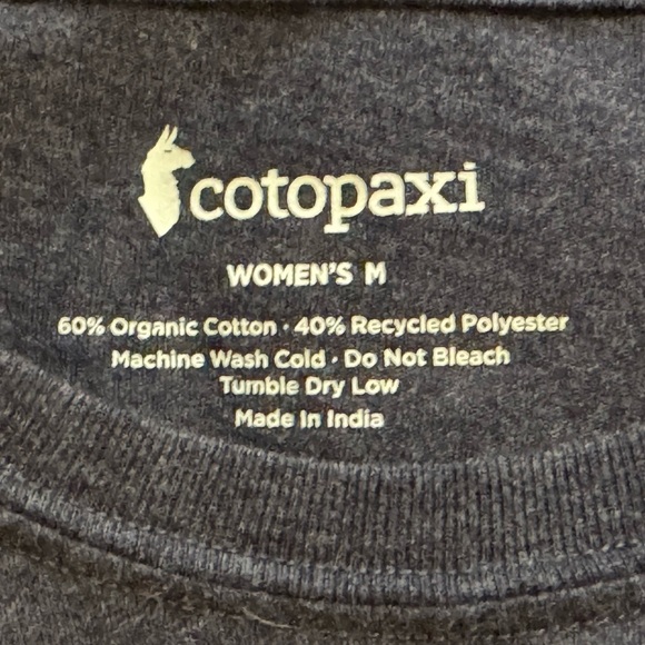 Cotopaxi Electric Llama Women’s T-shirt in Maritime (Medium) - Picture 4 of 5